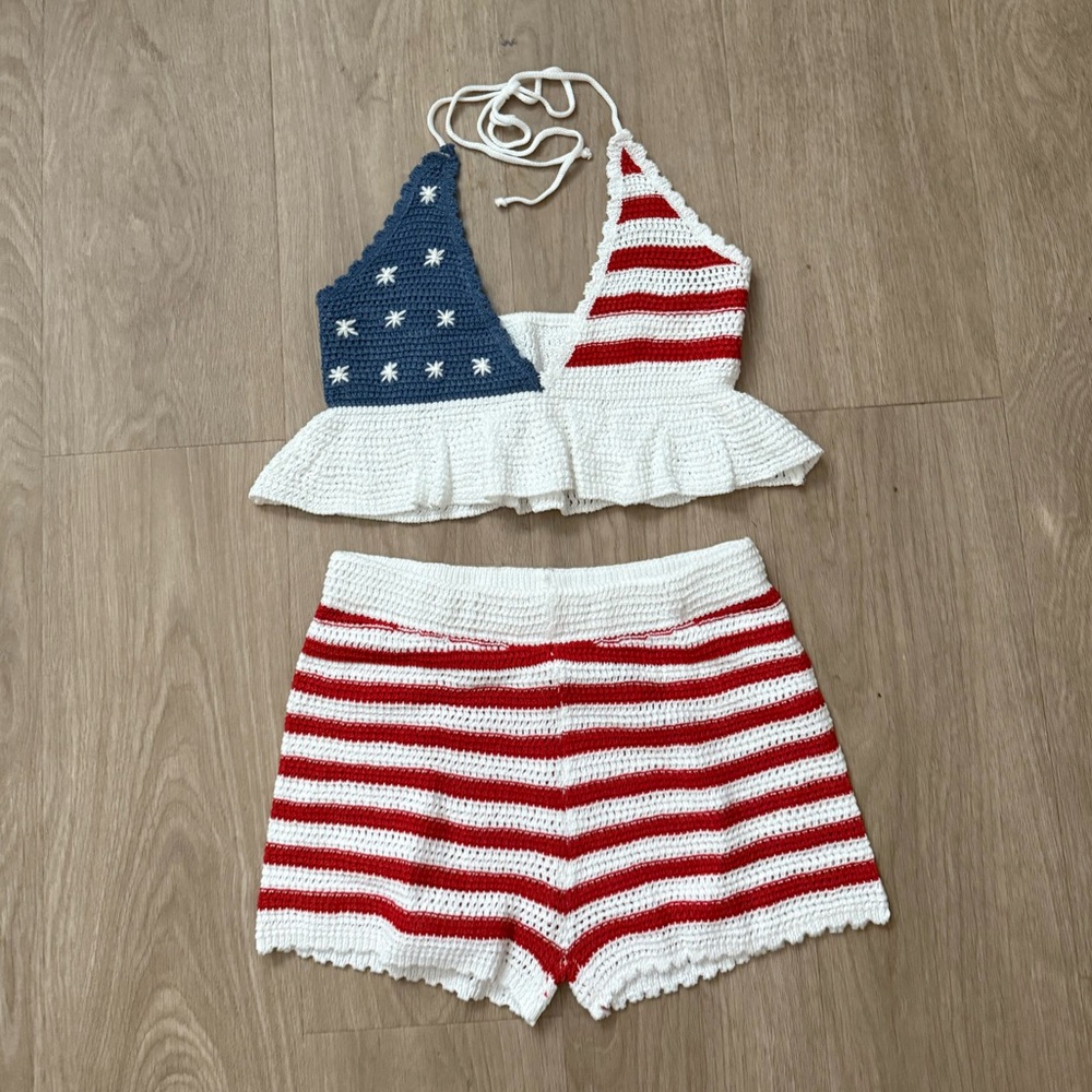 NWOT red white and blue knitted 2 piece set - Picture 4 of 10
